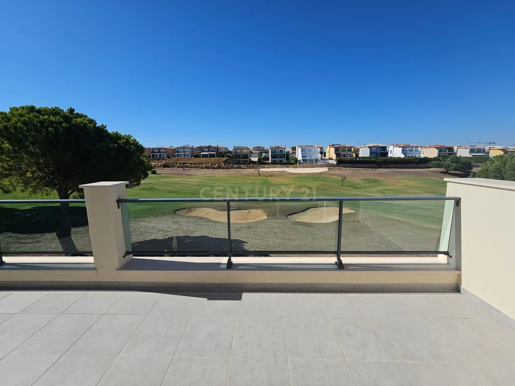 Moradia T3 de Frente para o Golfe – Boavista Golf & Spa, Lagos – Sem Quotas de Condomínio - Image 24