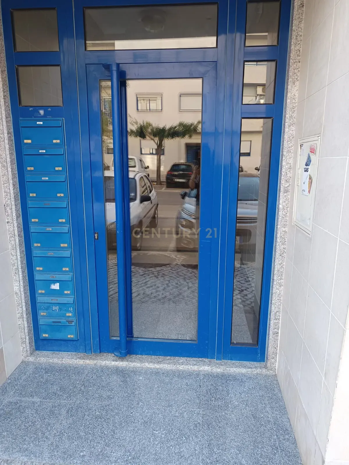 Apartamento T3 Janelas do Parque no Montijo - Image 3