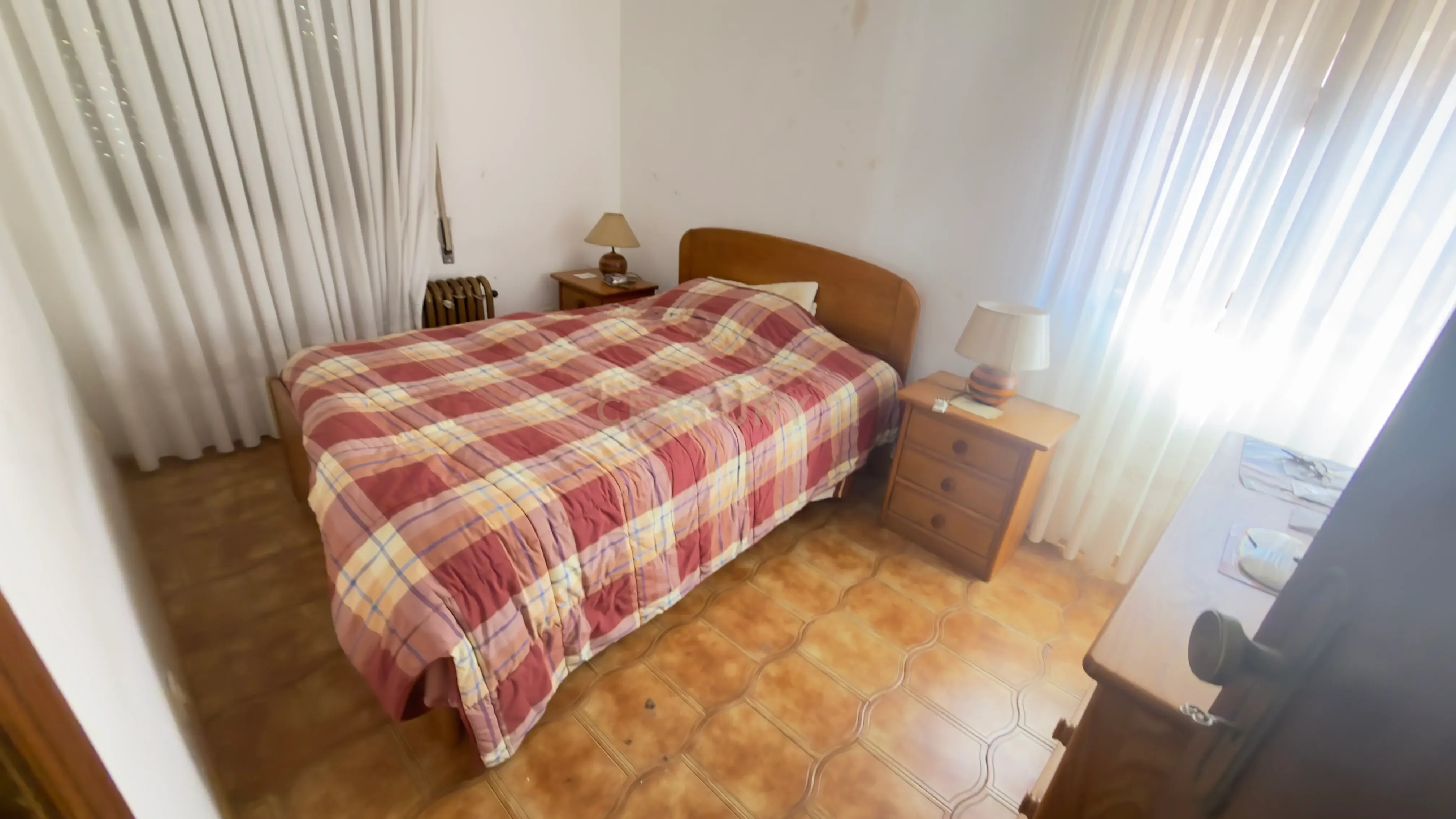 Fotografia 12 de Moradia T3 Térrea para Remodelação | Excelente Oportunidade de Investimento junto ao Hospital de São João