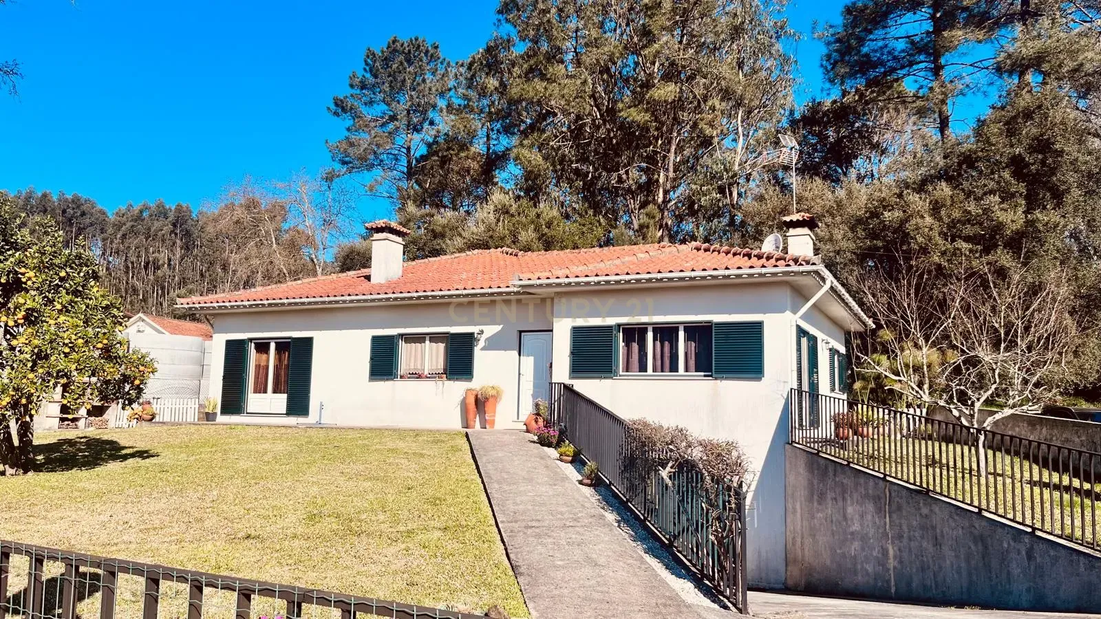 Espetacular Moradia T3 com Jardim em Viana do Castelo – pohled 4