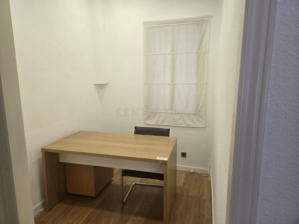  - Image 21