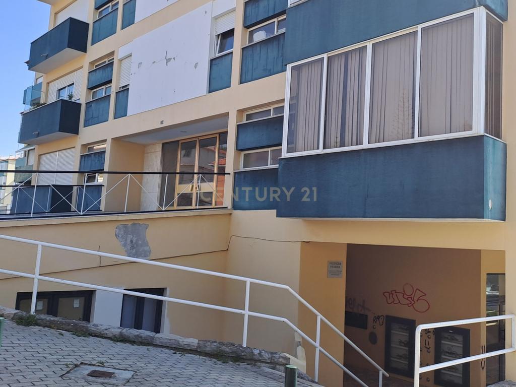 Apartamento T4 na Rua Gil Vicente - Parede - Image 31