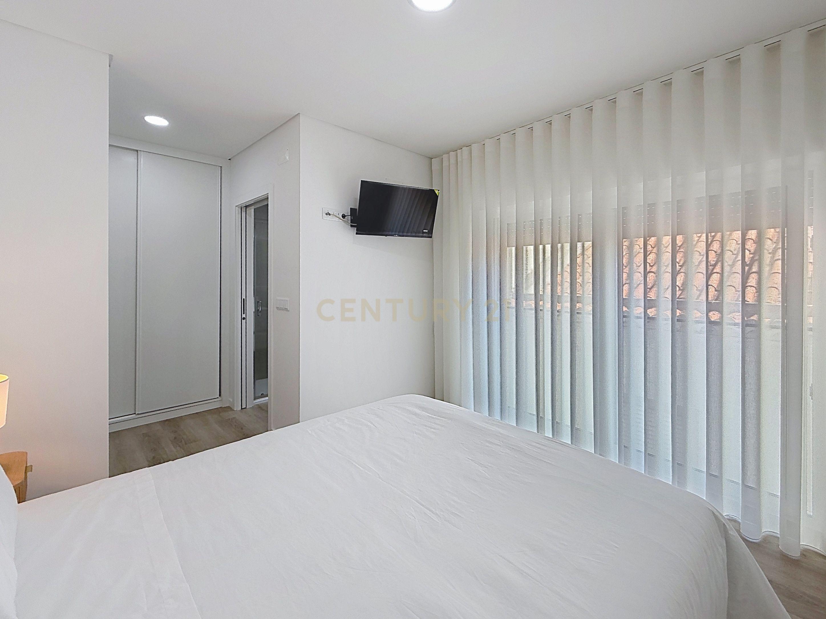 Fotografia 11 de Apartamento T2 Novo - Arrendamento no Centro da Nazaré