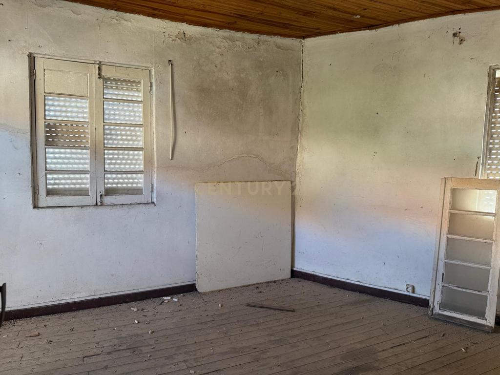 Moradia T1, Tinalhas, Castelo Branco - Image 14