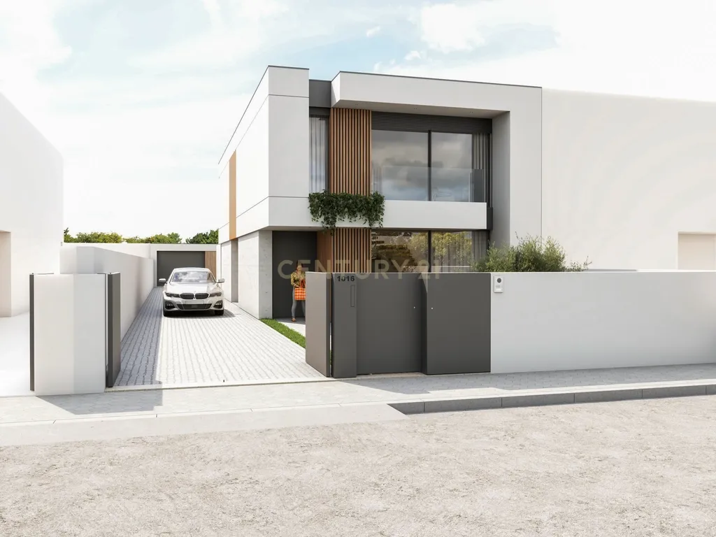 Moradia de Luxo com 472 m2, chave na mão! - Image 3