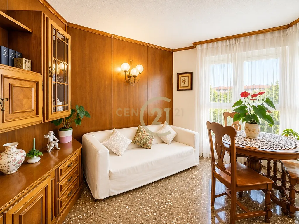 !! Habitação de 265 m² na Avenida Andalucía, Málaga !! - Image 16
