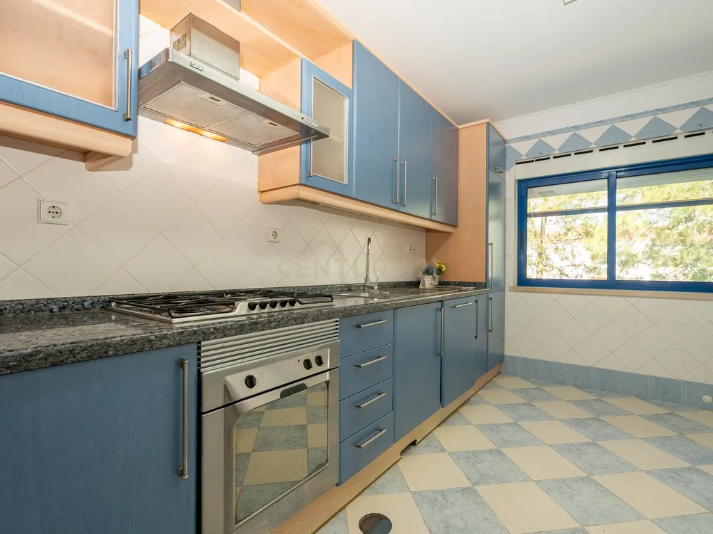 Apartamento T3 Janelas do Parque no Montijo - Image 13