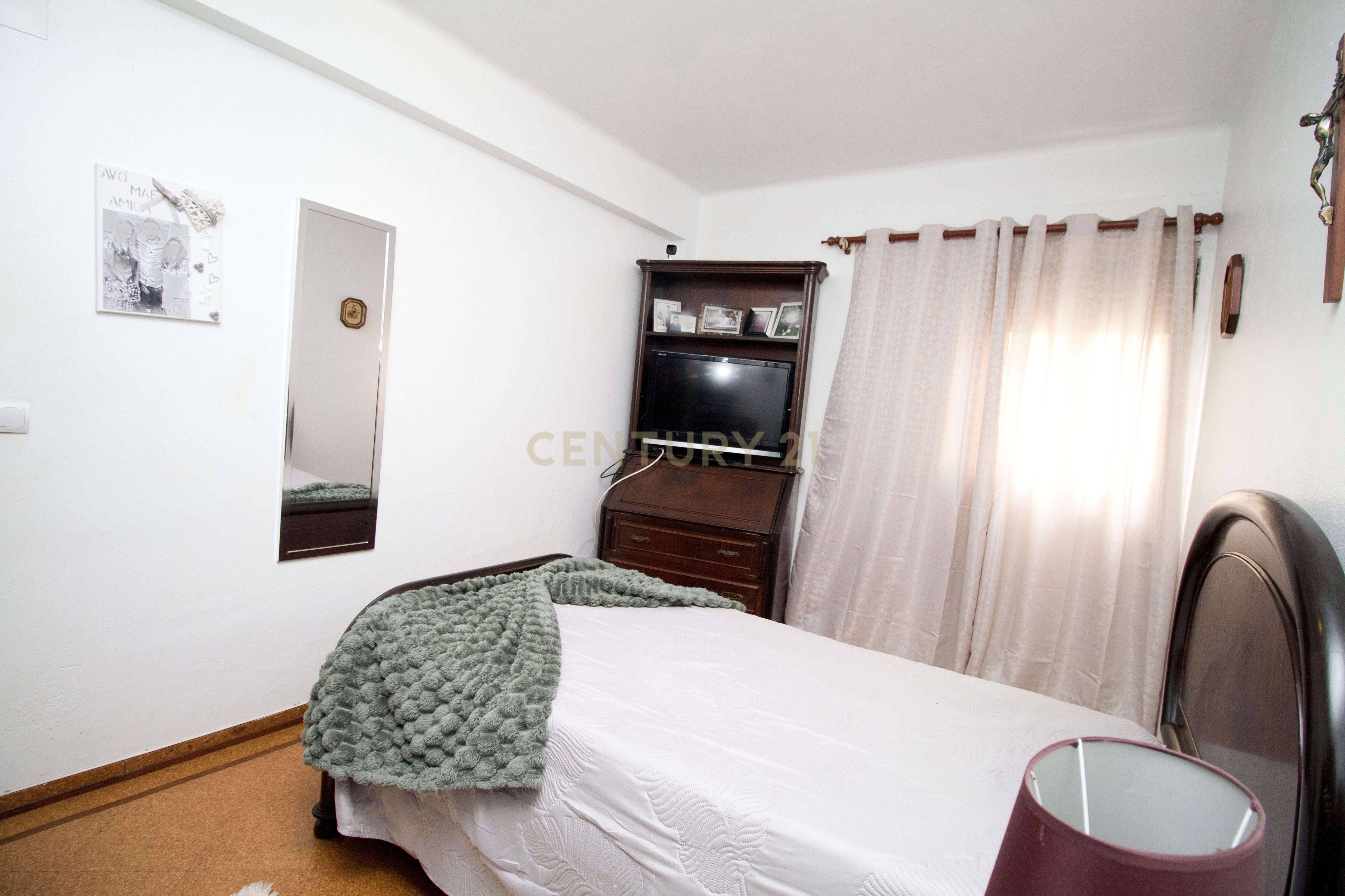 Fotografia 12 de Apartamento T3 Terroa - c/boas áres