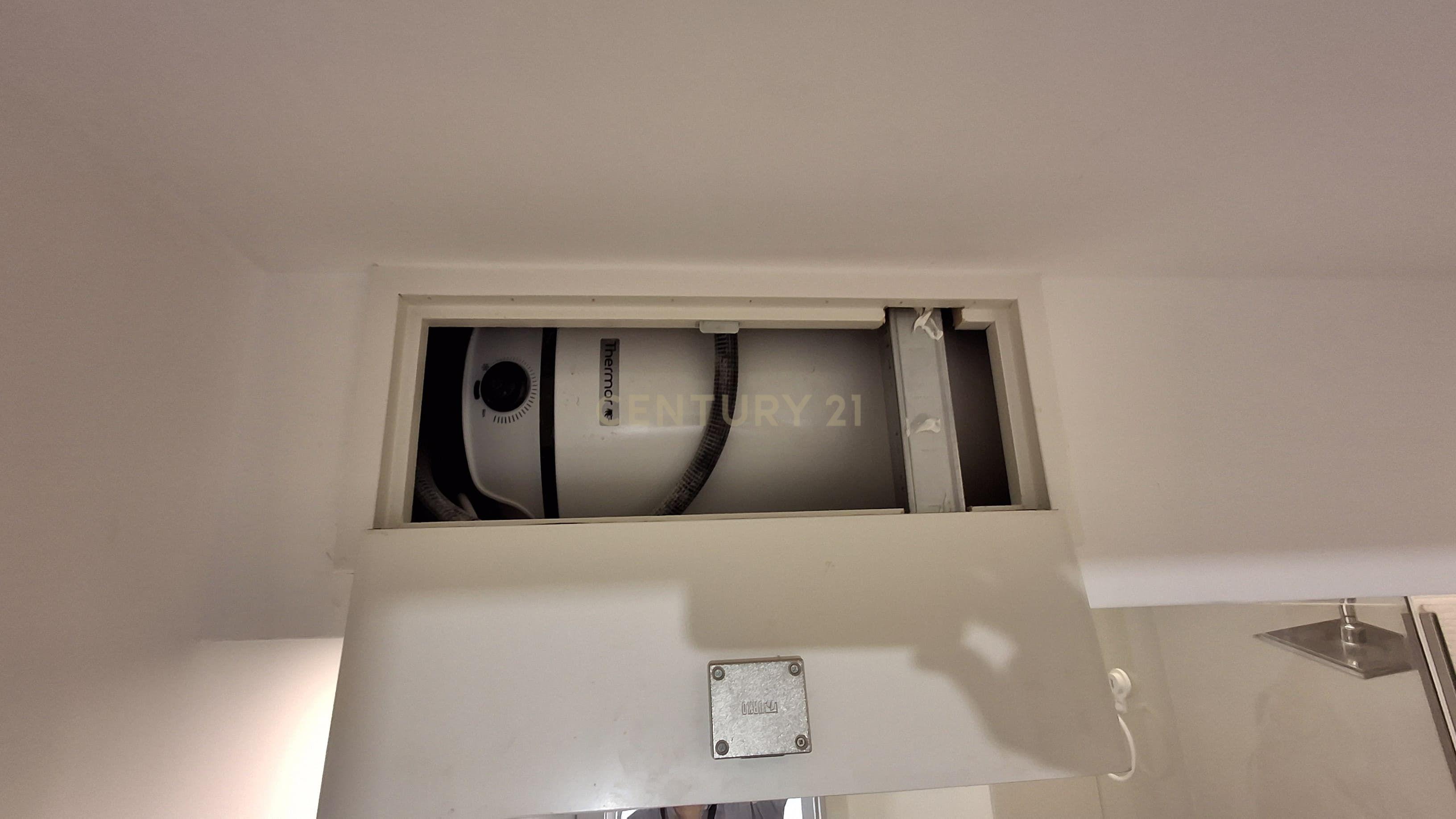 Oportunidade de Investimento em Arturo Soria! Loft Dividido em 2 Unidades Independentes – Flexibilidade, Rentabilidade e Estilo - Image 5