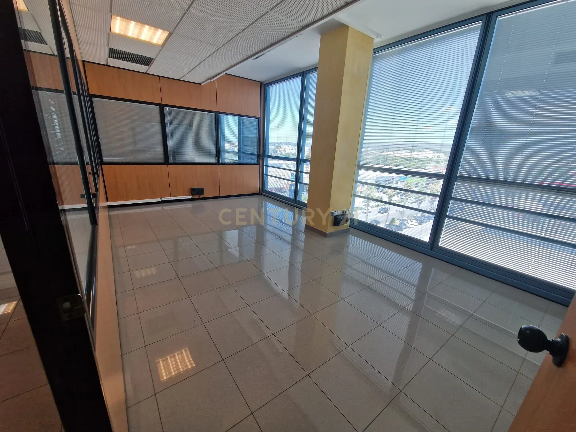  - Image 5