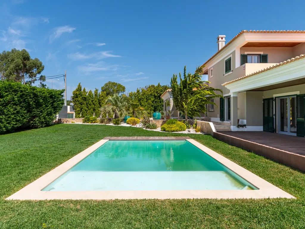 Moradia T5 com piscina em Sesimbra - Image 2