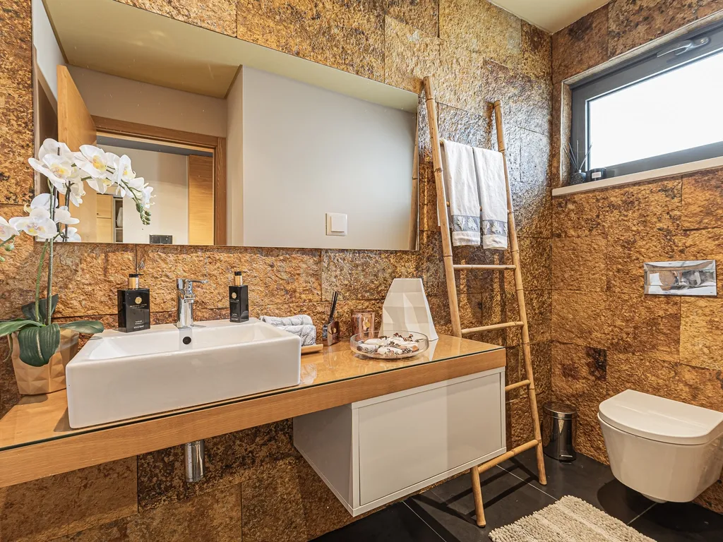 ✨ Moradia T4 de Luxo em Condomínio Exclusivo – Santo Antão do Tojal, Loures - Image 11