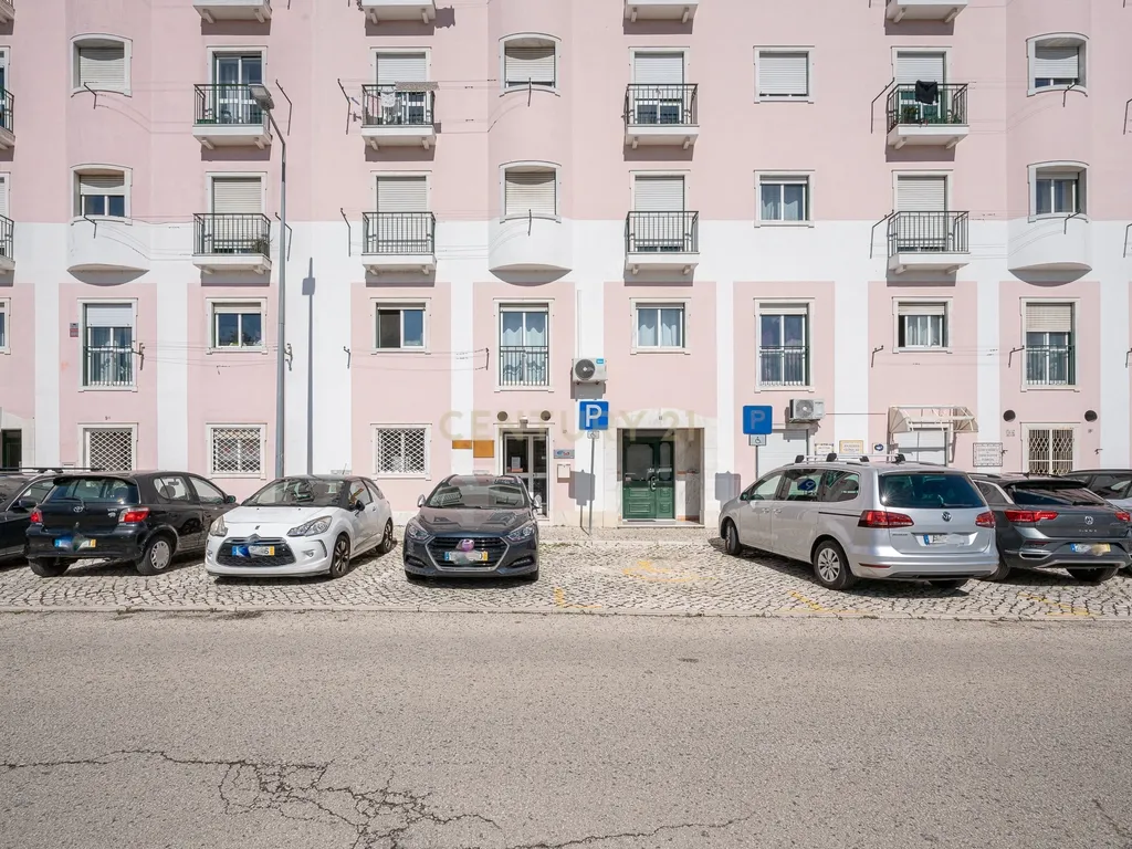 Clínica Pronta a Funcionar | Zona Central junto à Loja do Cidadão Setúbal - Image 22
