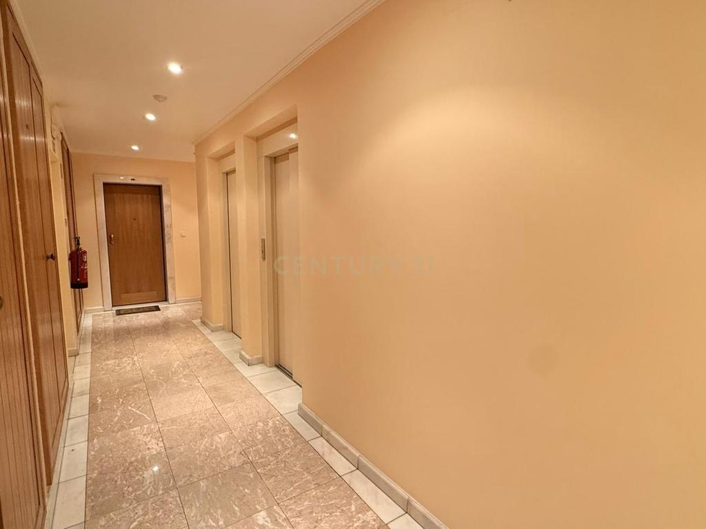 T1 espaçoso, na zona mais nobre de Telheiras, em Lisboa - Image 4