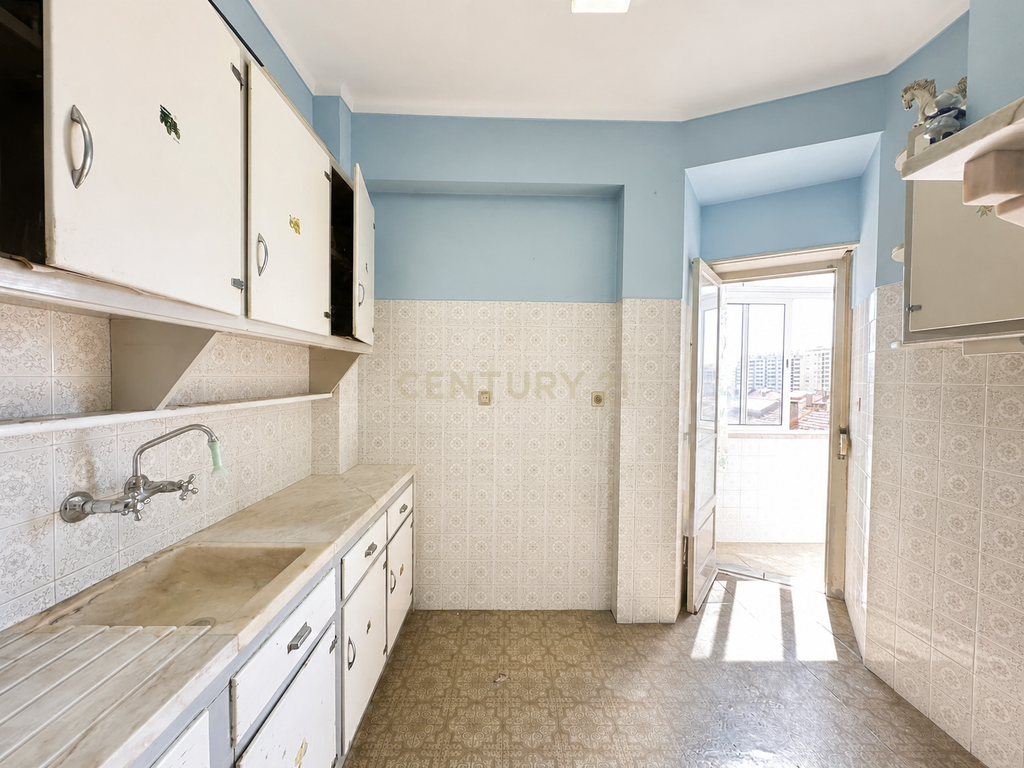 Apartamento T2 em Sacavém para Venda - Image 22