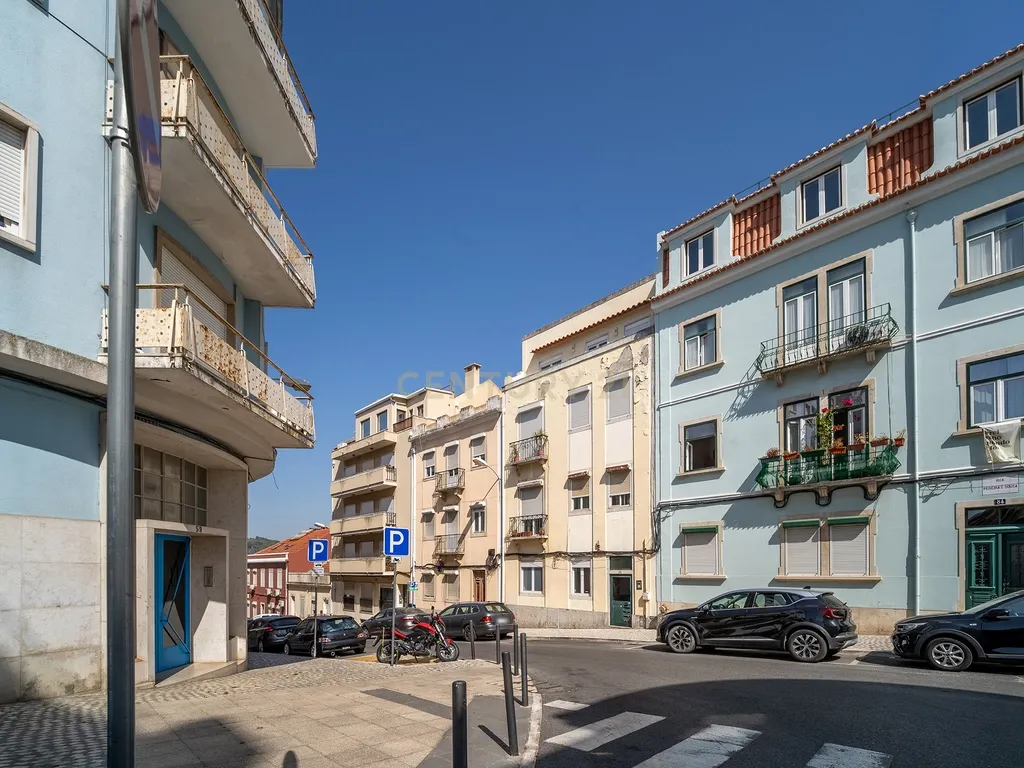 T3 Duplex com Terraço — Campo de Ourique - Image 19