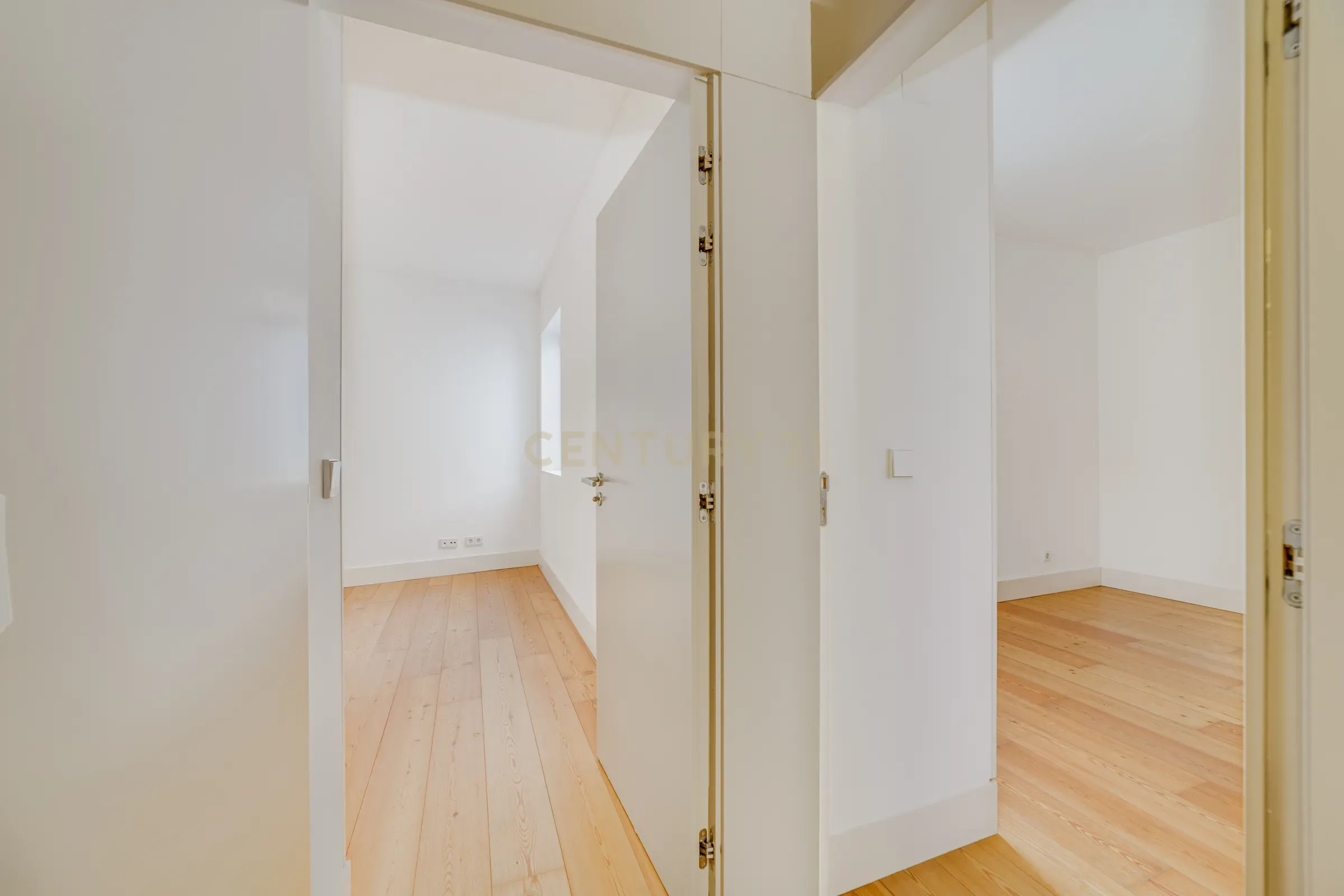 Encantador T2 de 81,5m² no coração do Príncipe Real - Image 19