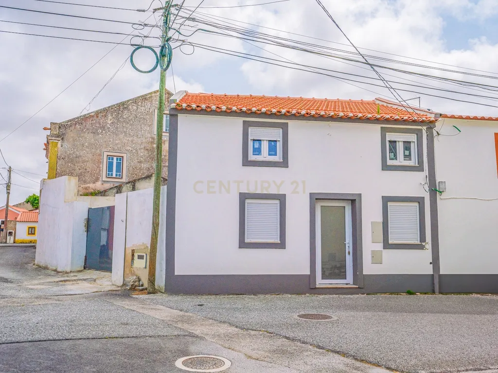 Moradia T2+1 com Terraço – Tornada, a 5 min de Caldas da Rainha - Image 19