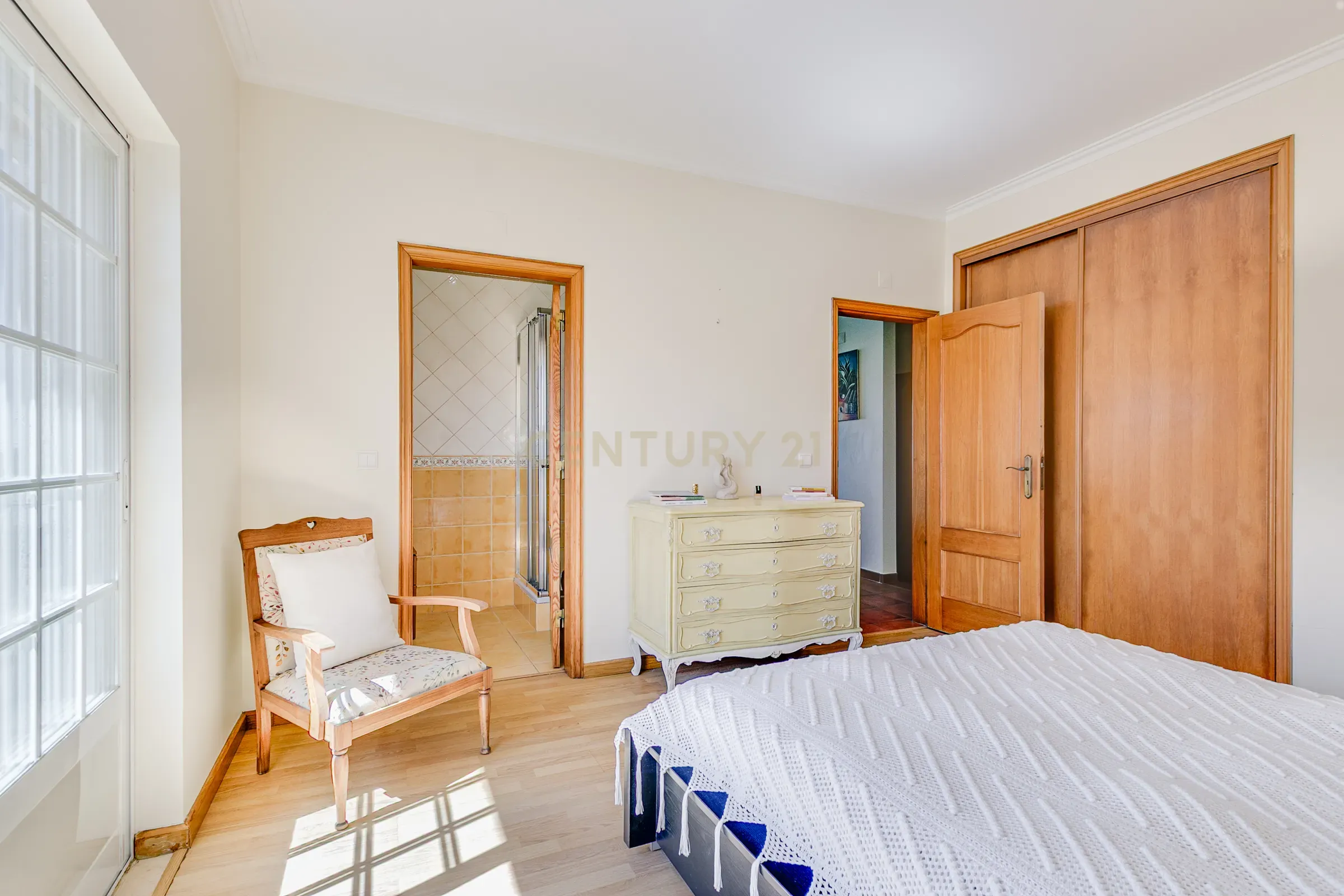 Moradia Rural T4 com Piscina e Jardim — Entre Setúbal e Lisboa - Image 28