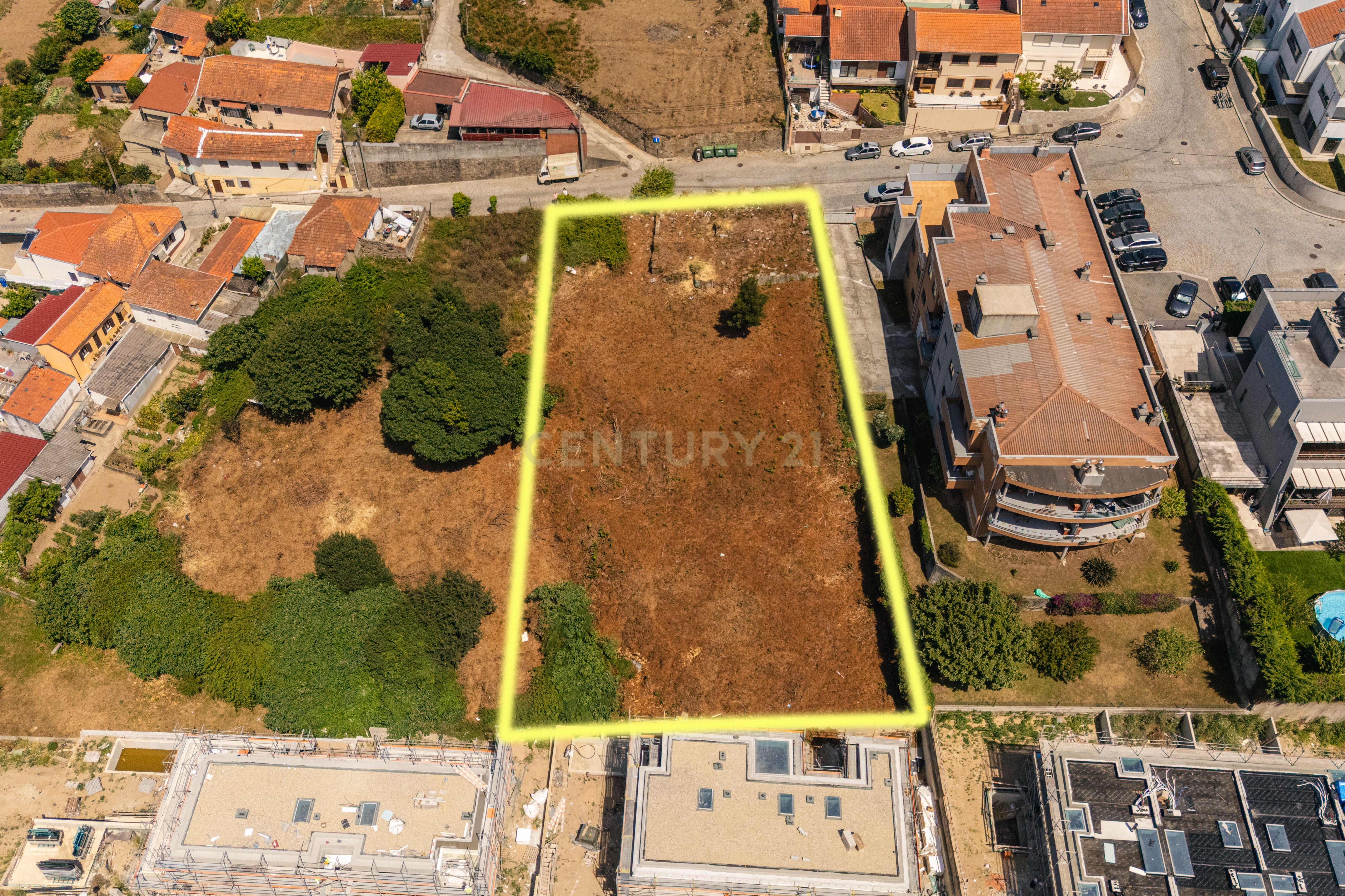 Fotografia 6 de Terreno com Projeto Aprovado em Canidelo, Vila Nova de Gaia