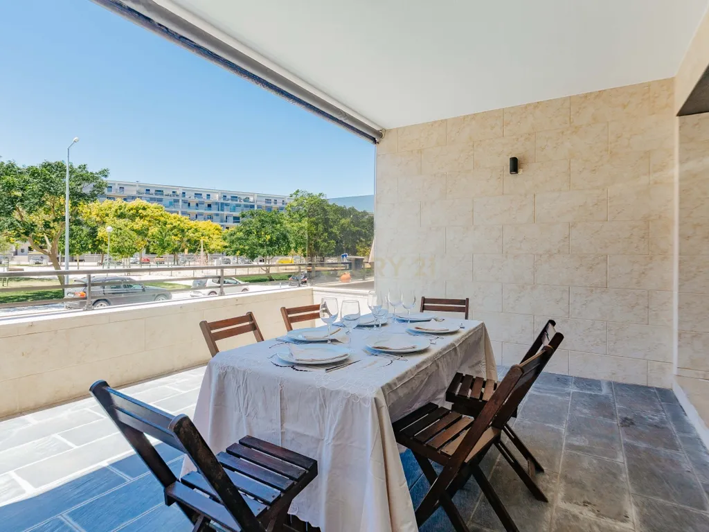 T3 com Terraços em Alcochete | A 20 Minutos de Lisboa - Image 13
