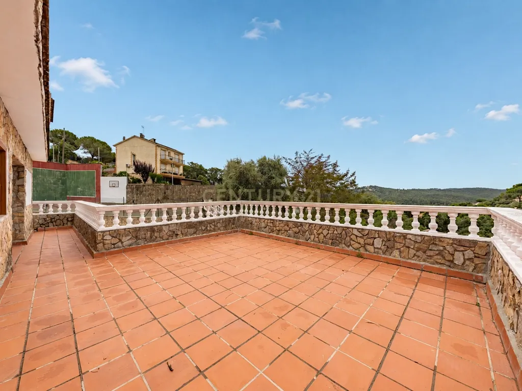 Casa ou vivenda independente na Calle Camamilla, Aiguaviva Parc, Vidreres, Girona, Costa Brava. - Image 38