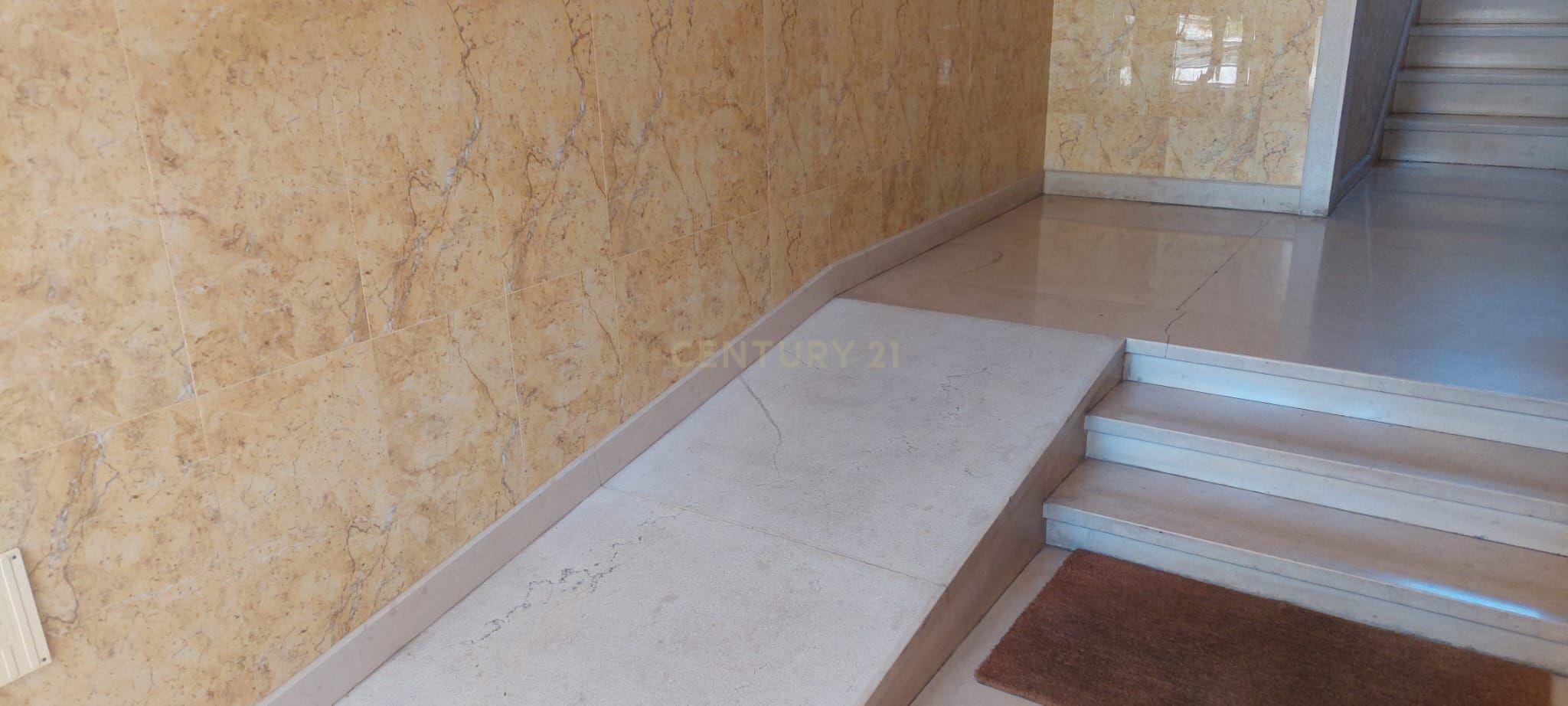 Fotografia 3 de Apartamento Moderno na Ramada para Arrendamento