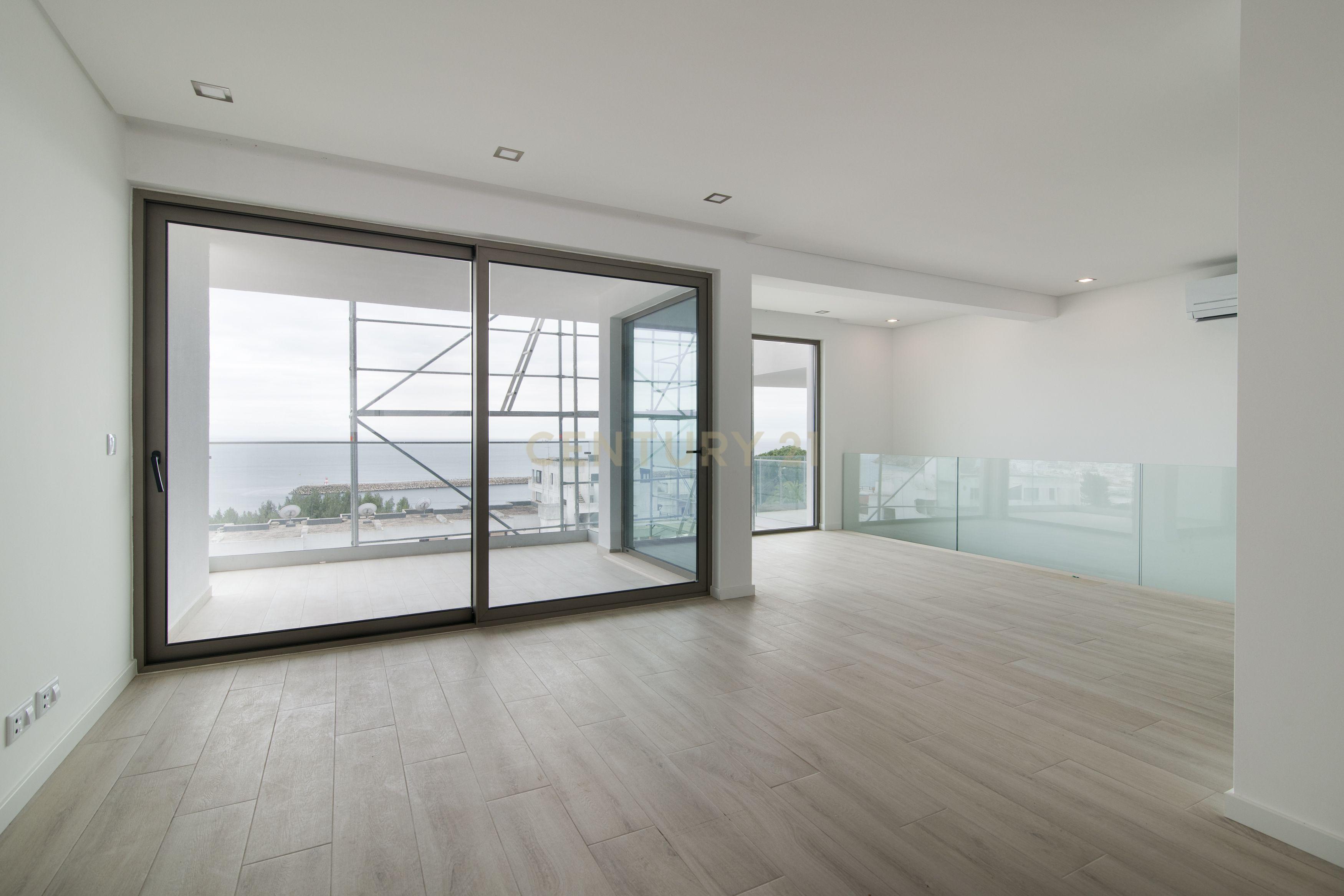 Condomínio Villas d’Ouro – Exclusividade e Conforto no Coração de Sesimbra - Image 11