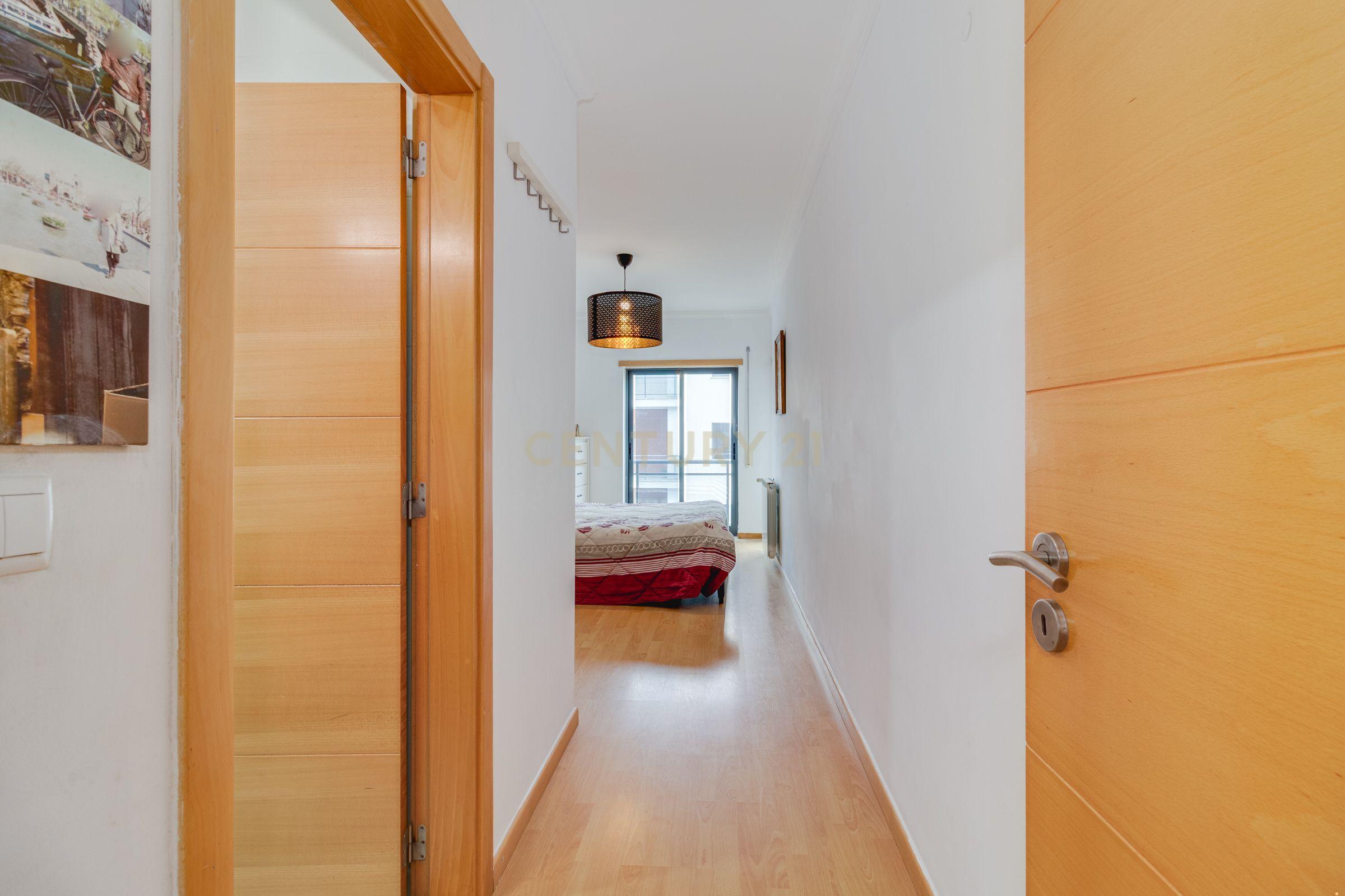 Fotografia 8 de Apartamento T3 | Encosta do Moinho – Vialonga