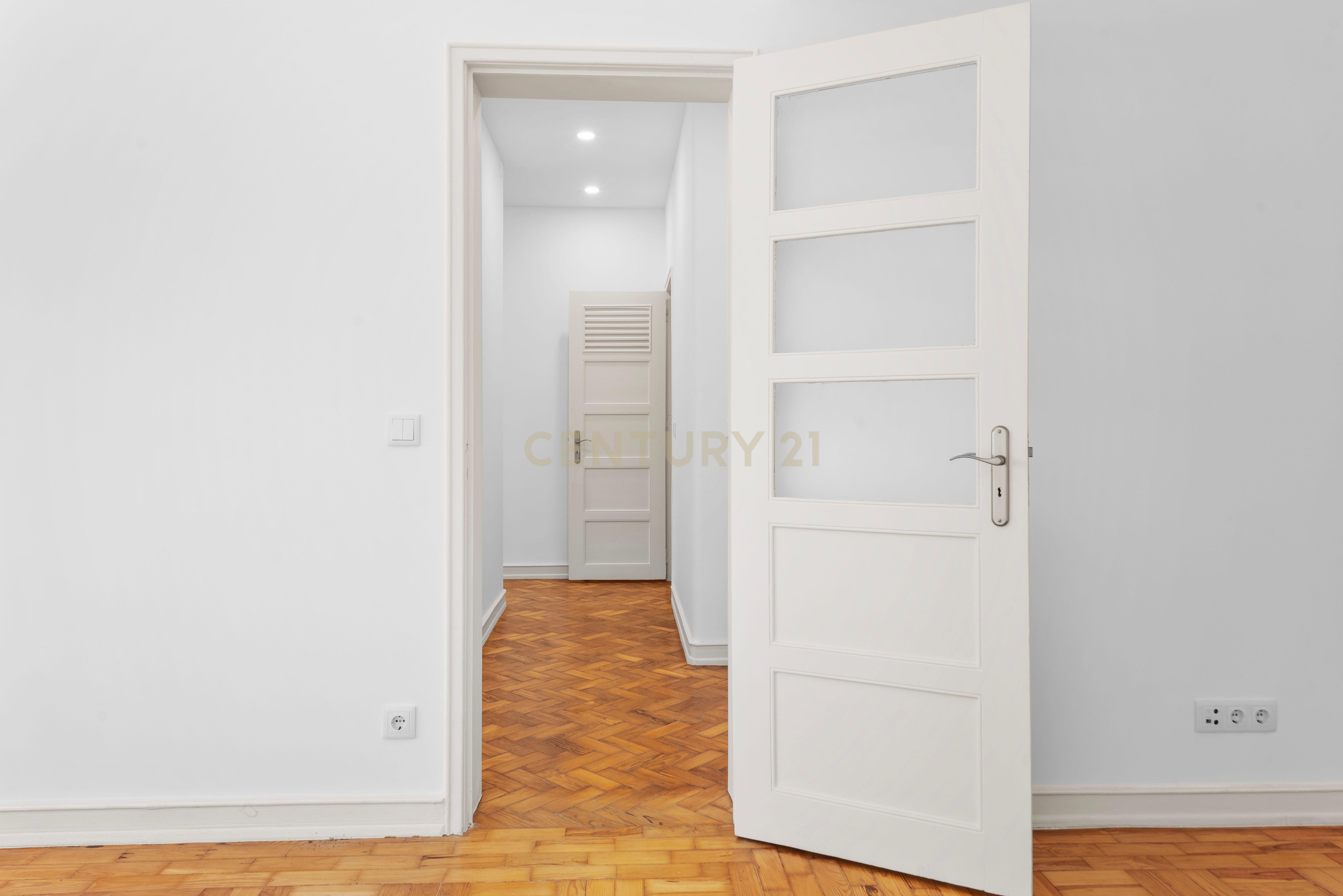 Apartamento T4 à venda em Avenidas Novas, Lisboa — foto 11