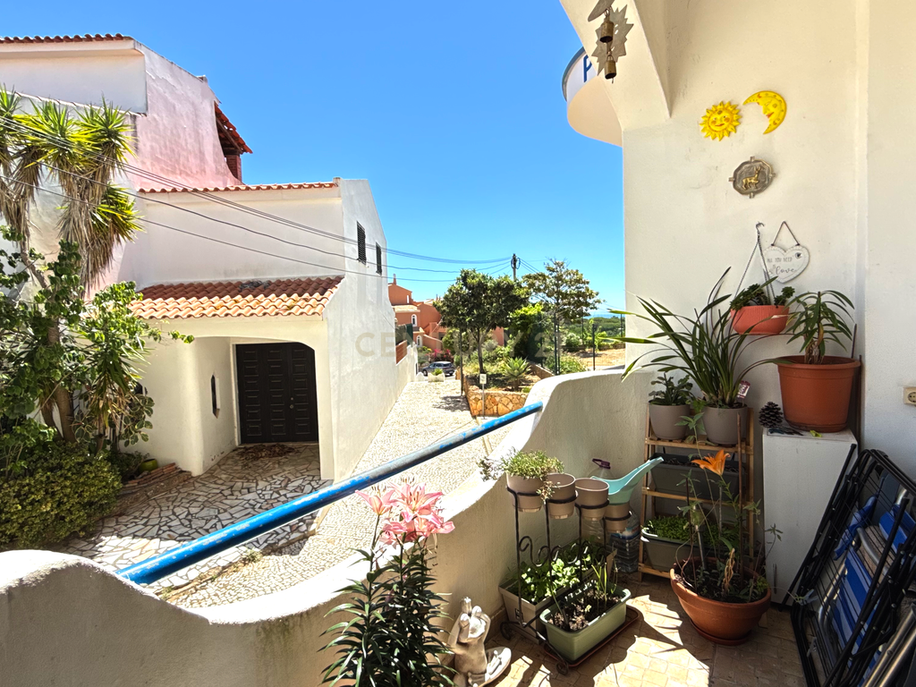Apartamento Renovado em Porches, Lagoa - 1 Quarto com Vista - Image 16
