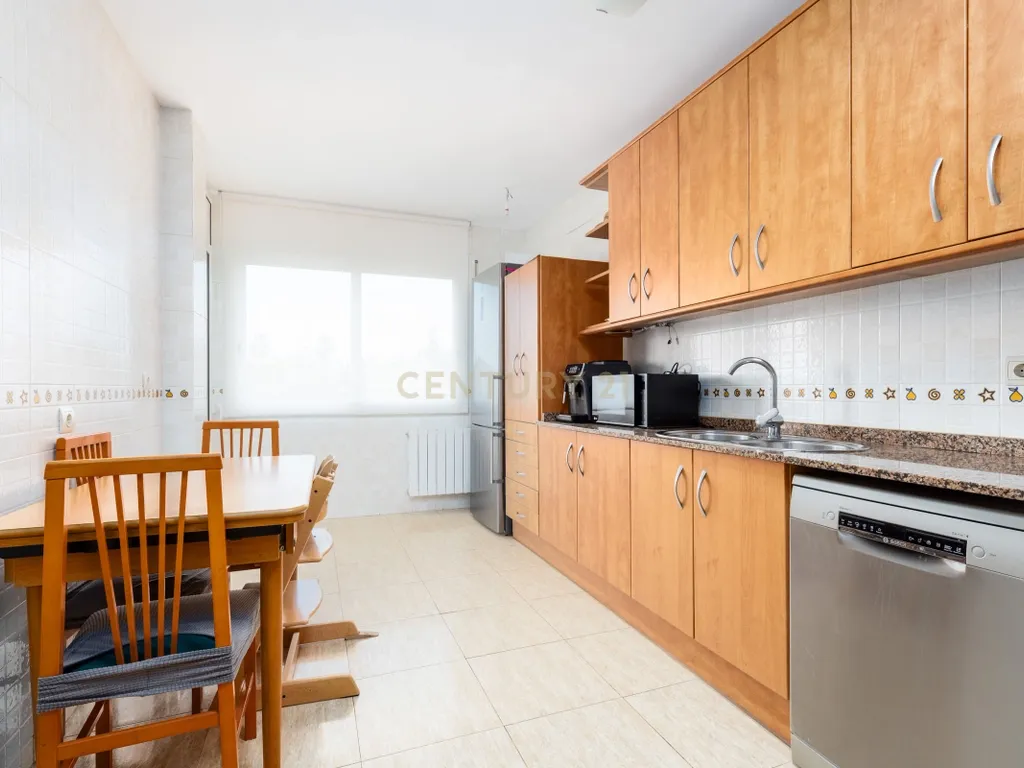 Una casa a quatre vents per viure-la. Una llar per enamorar-se. - Image 35