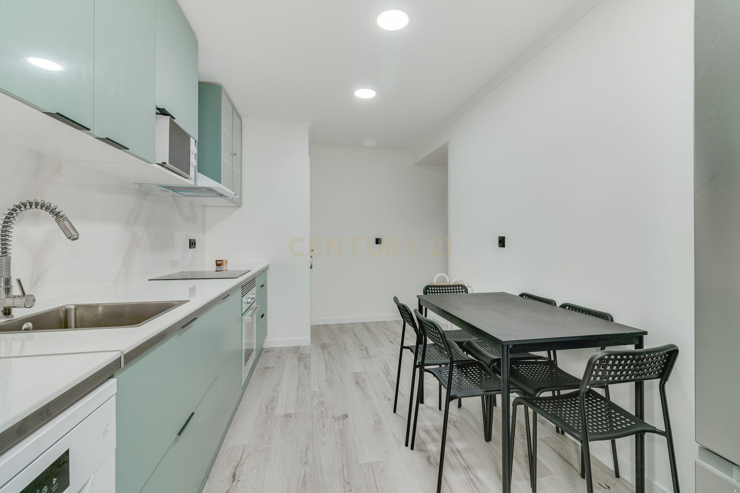 Fotografia 5 de Apartamento T1 + 1 (CAVE-2) à venda na Avenida Cidade de Lisboa - Casal do Cotão