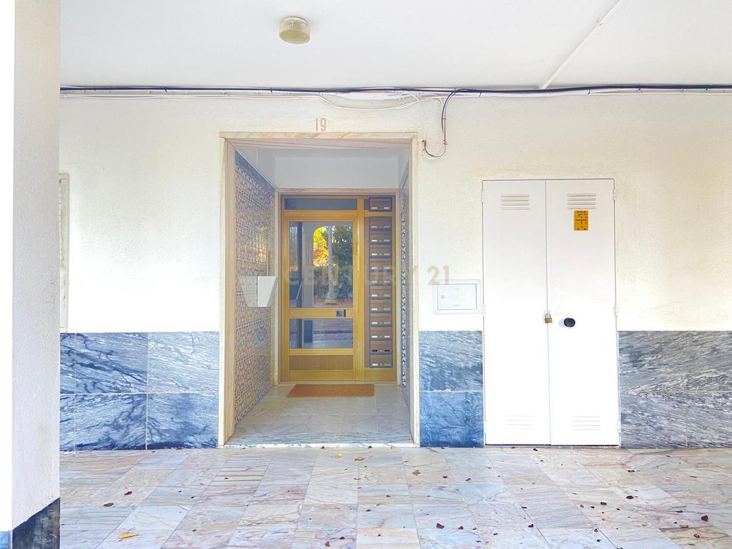 Apartamento T0 (88 m²) com terraço – Próximo de Cascais - Image 33