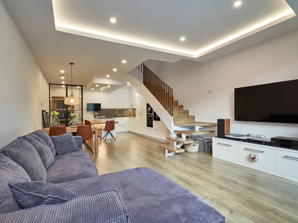 Casa Espetacular no Centro de Tiana - Image 10