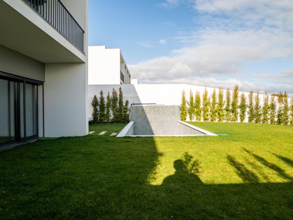 Moradia T4 – Empreendimento Sky City -  Serra de Carnaxide - Image 49