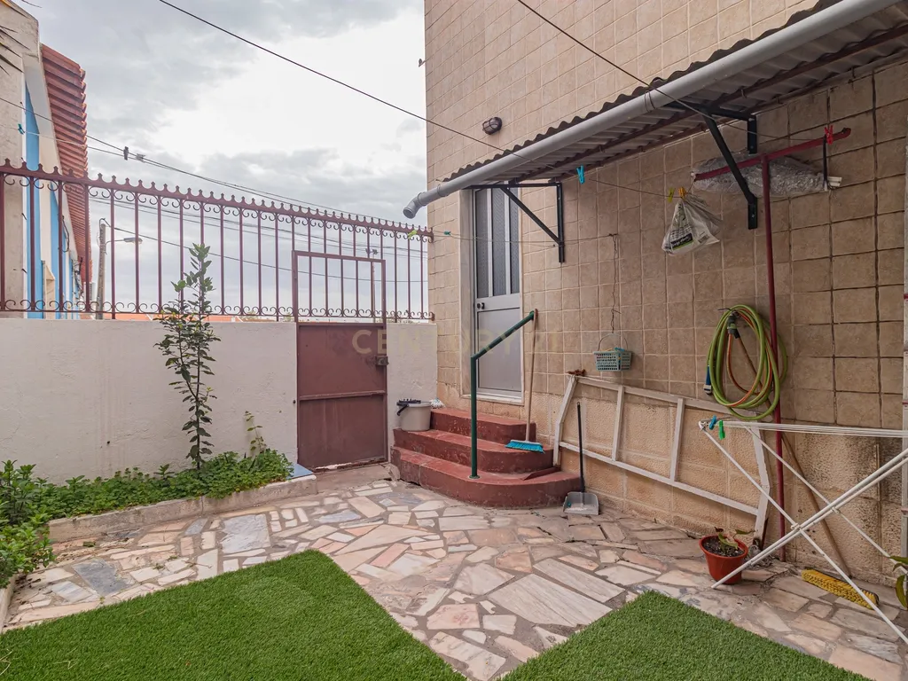 Moradia T4 em Afonseiro - Montijo - Image 25
