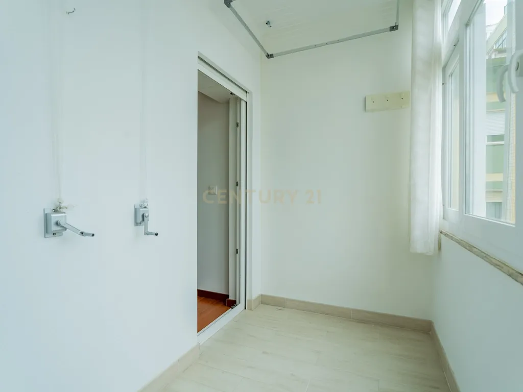 Apartamento T3 - Oeiras - Image 43
