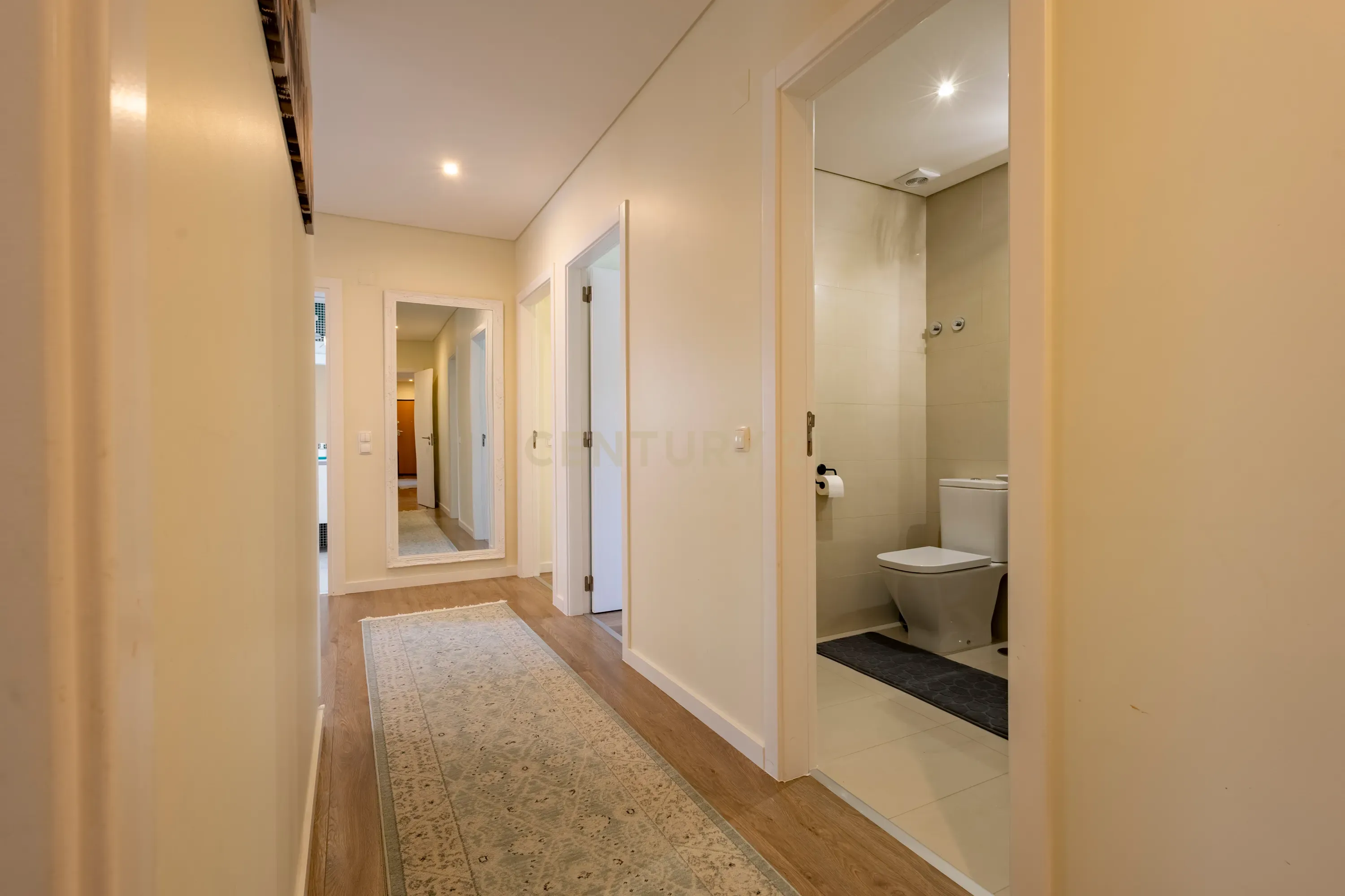 ✨ Espaço, conforto e uma localização privilegiada em Setúbal! - Image 21