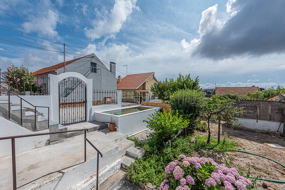 Alojamento Estudantil LÁ-SALETTE ( quarto Pisco de Peito Ruivo 10m2 ) - Image 29