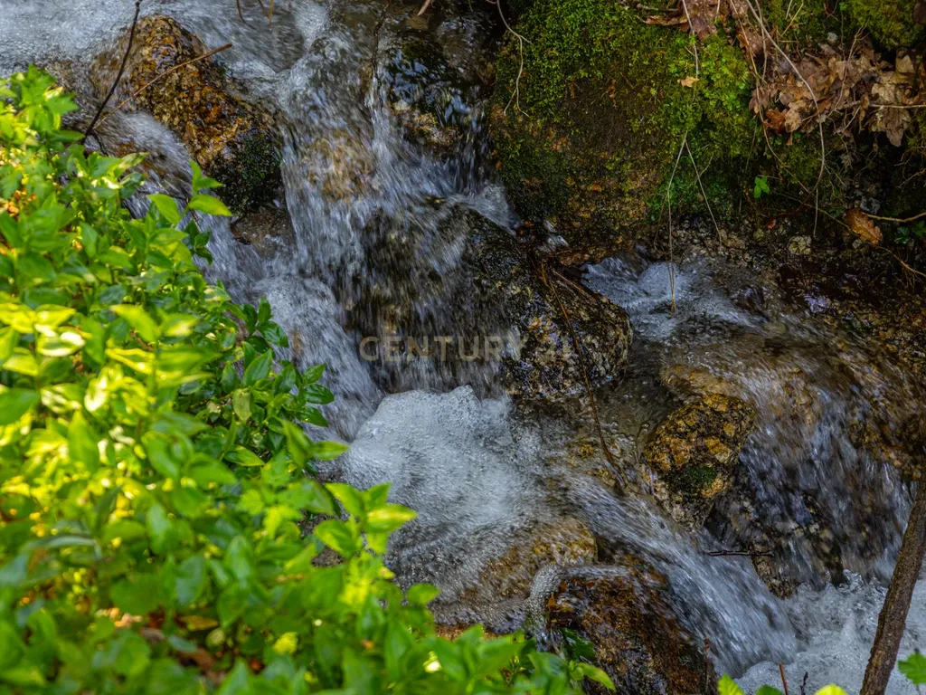 Um Refúgio no Gerês com 2 casas junto ao Rio - Image 60