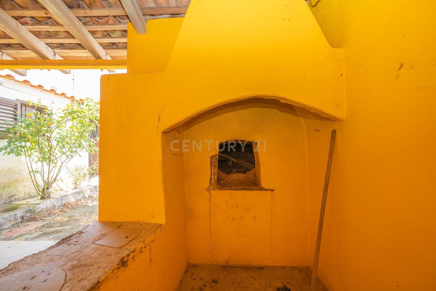 Fotografia 3 de Moradia T2 para Remodelação Total em Vale de Açor de Cima – Mértola