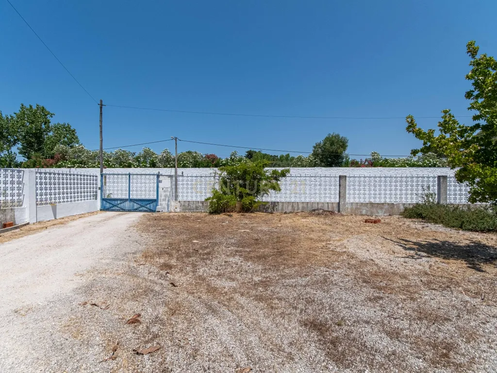 Moradia Exclusiva para Investimento em Quinta do Anjo, Palmela - Image 16