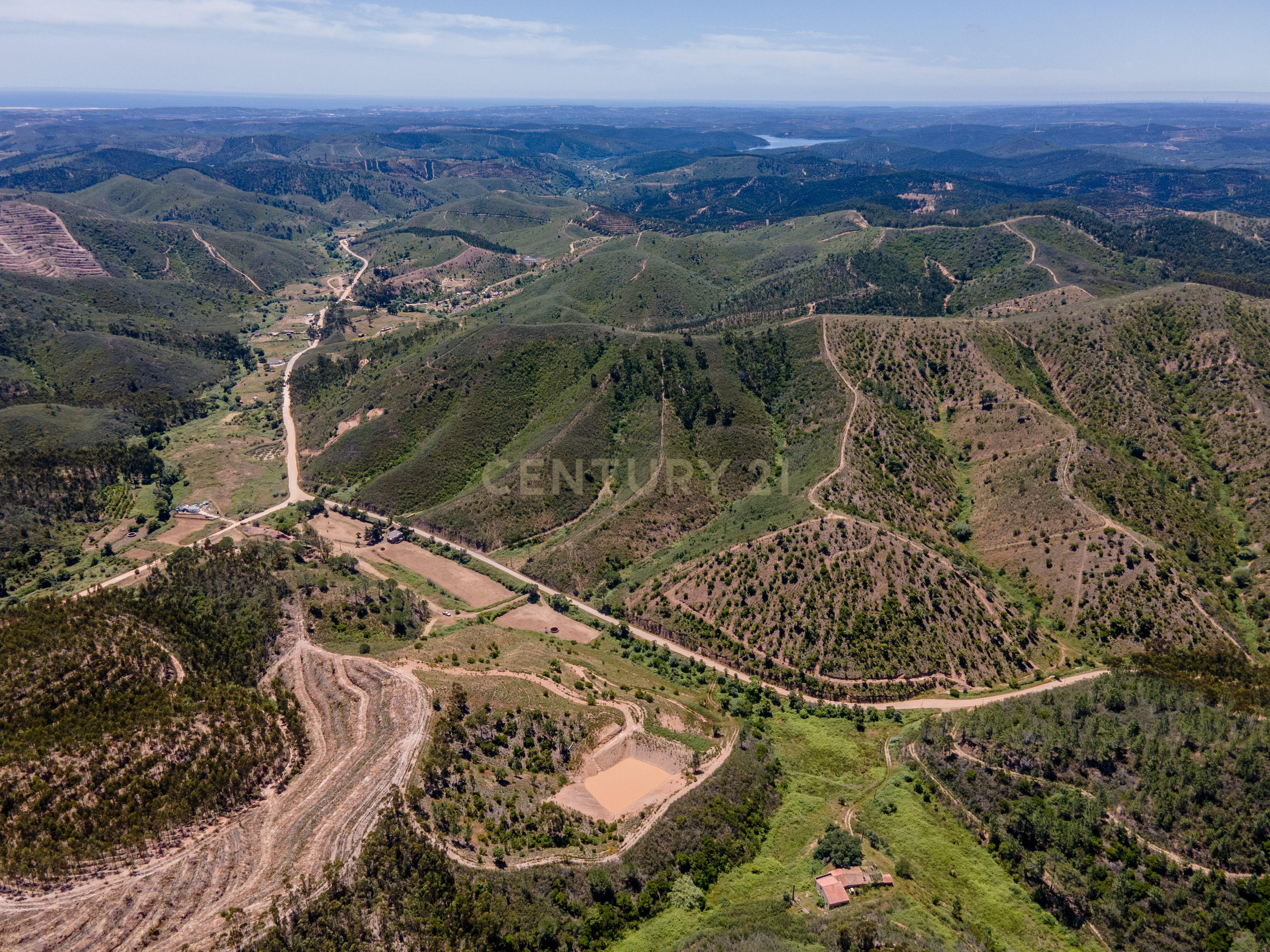Fotografia 12 de Terreno à venda em Marmelete, Monchique - 90840m²
