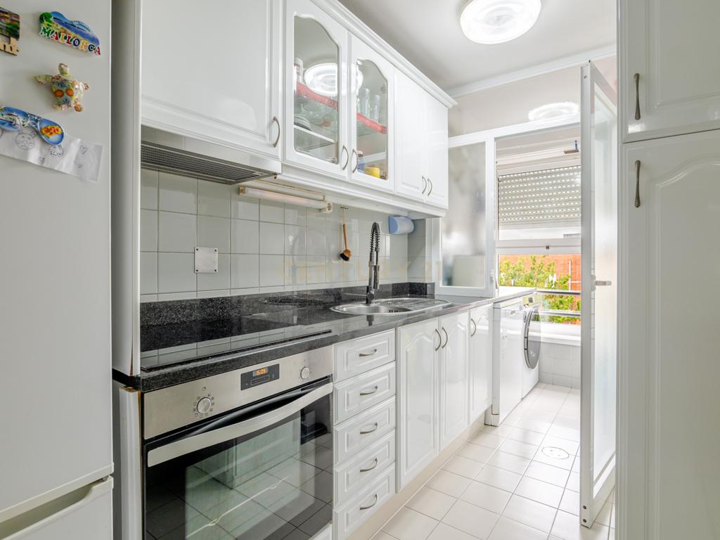 Apartamento T2 na Senhora da Hora, Matosinhos - Image 20