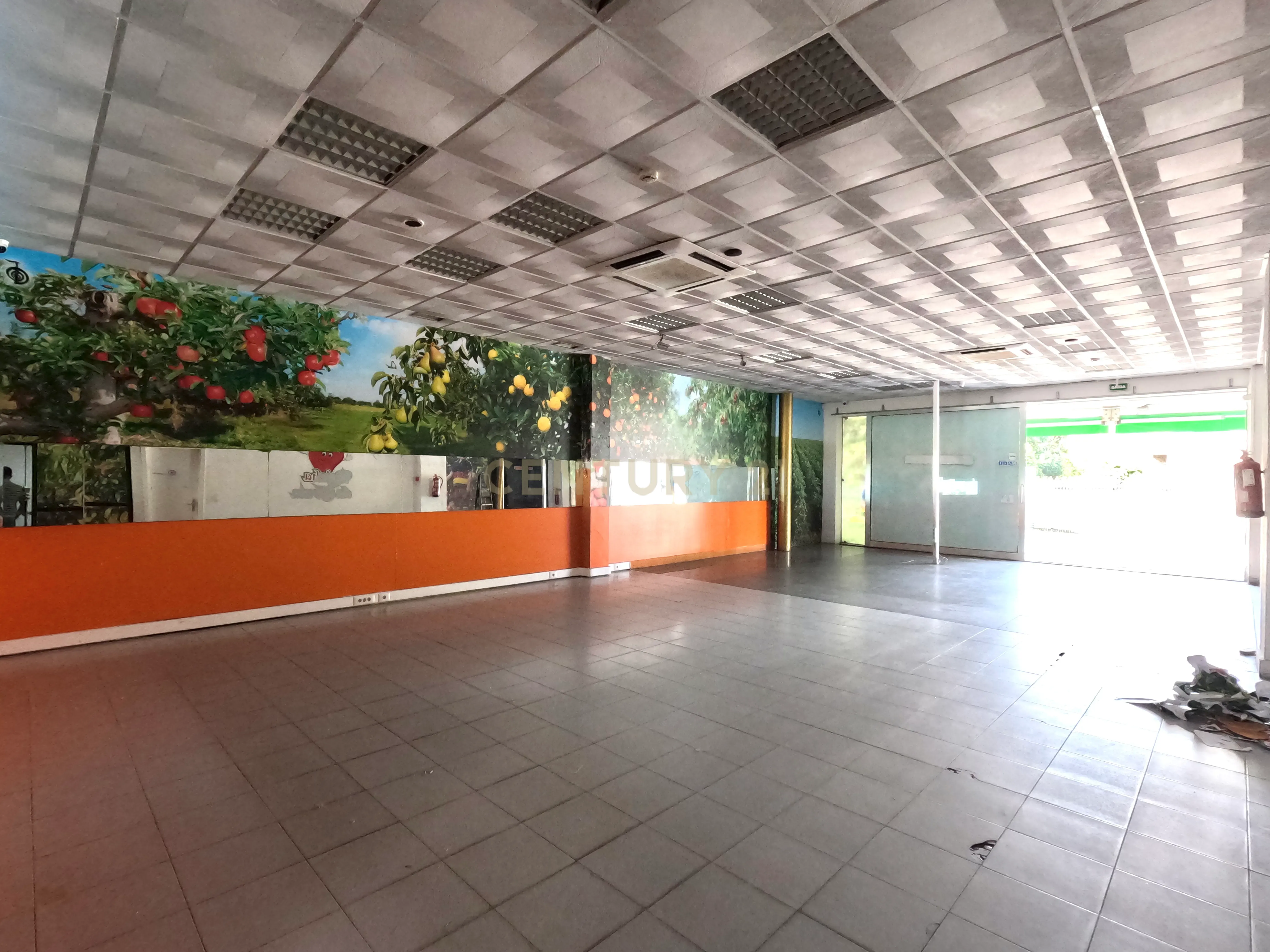 Loja para Arrendamento – 150 m² - Image 17