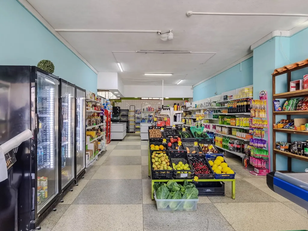TRESPASSE de Estabelecimento Comercial (Mercearia) em Valbom, Gondomar - Excelente Oportunidade de Negócio! - Image 7