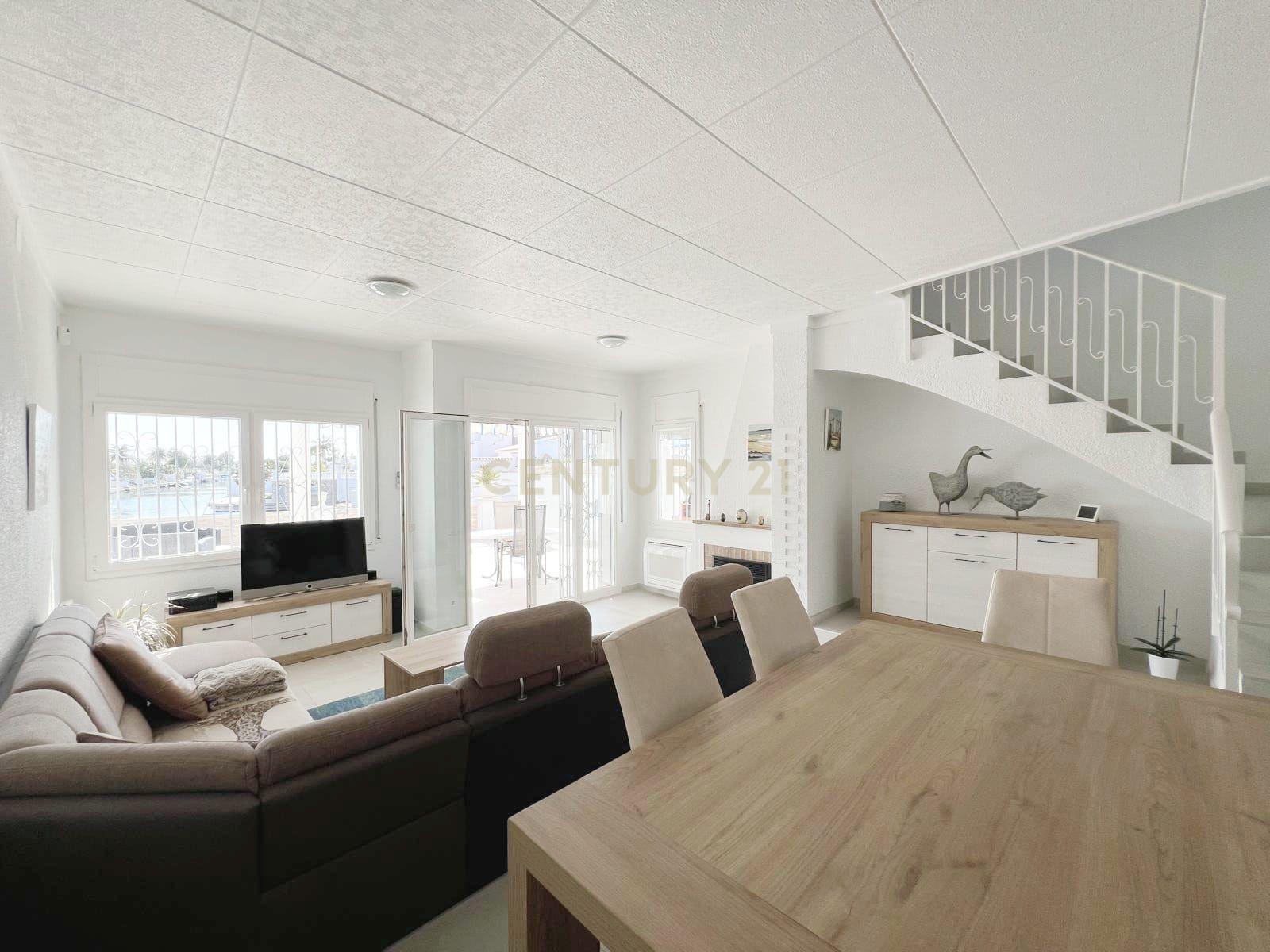 Luxuosa Moradia com Vista Panorâmica em Girona, Cataluña - Image 18