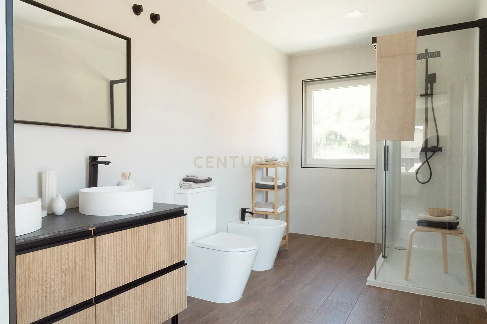 🏡 Casa nova em Cunit – Design, eficiência e conforto junto ao mar Estreie o seu lar ideal na rua Havana em Cunit! - Image 32