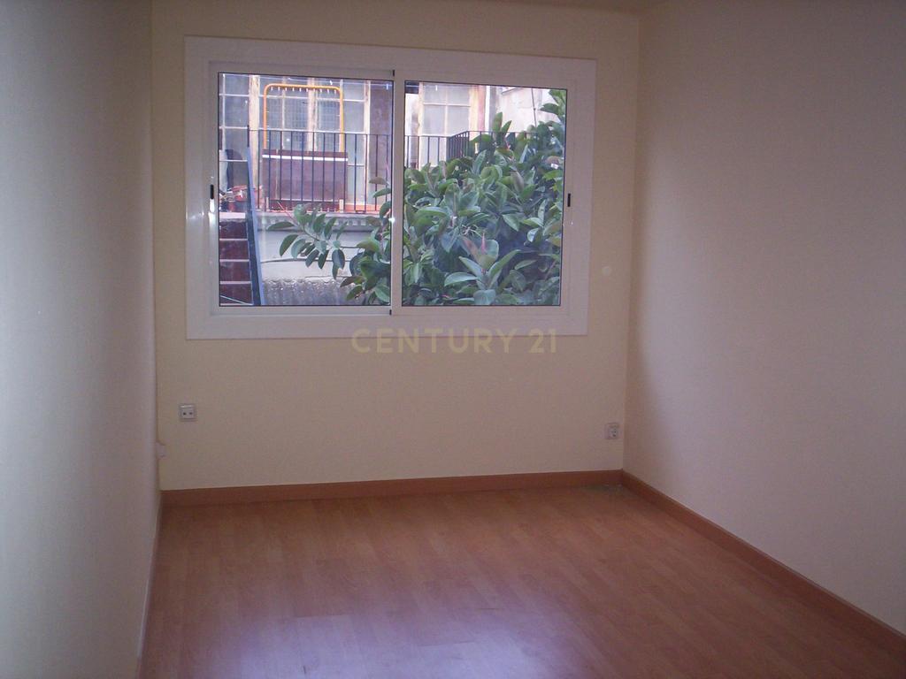  - Image 9